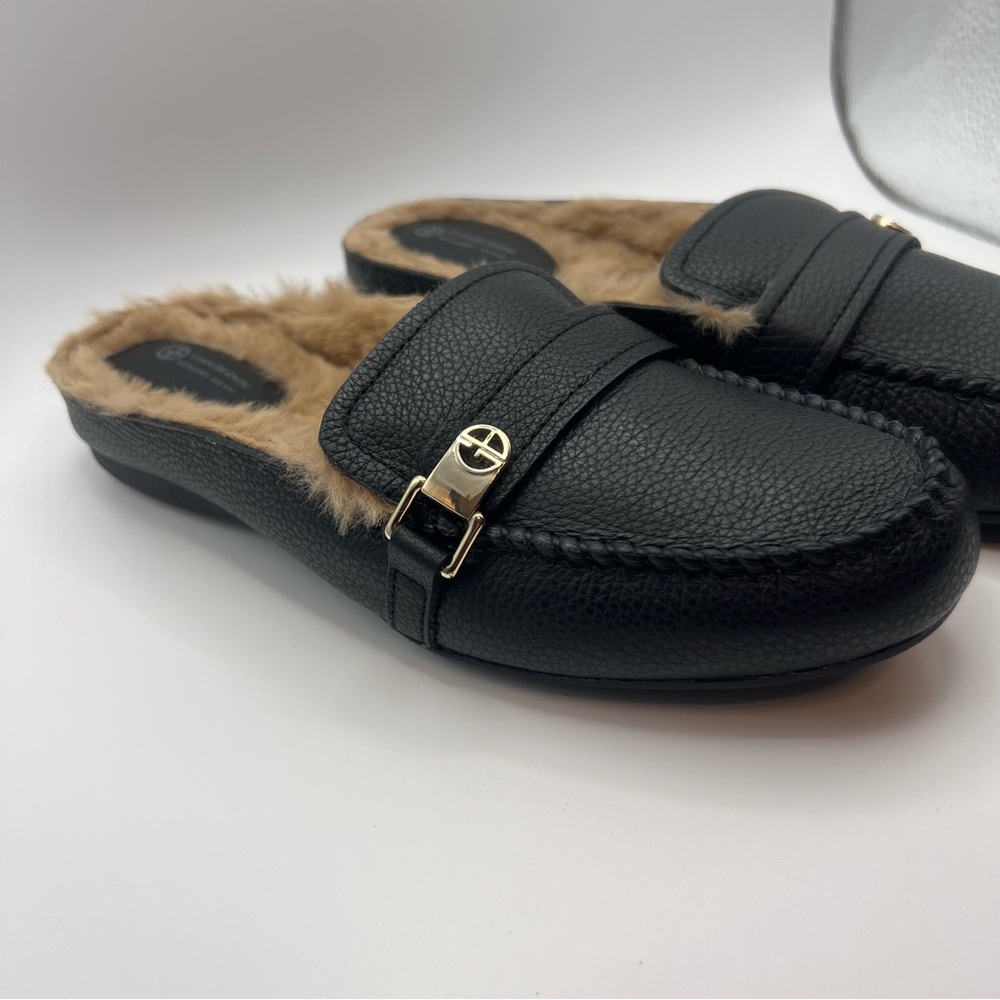 Giani Bernini Dolie black fur mule loafer